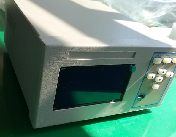 液晶模塊應(yīng)用于多路溫度記錄儀